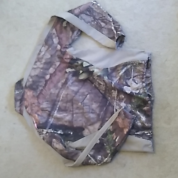 Women's Camo Habit Jacket, Size M - Picture 6 of 6